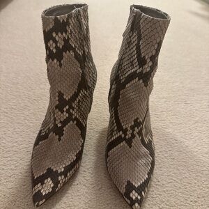 Gianvito Rossi Black and Gray Ankle Boots